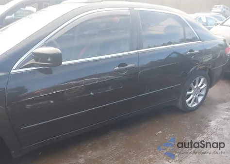 2003 Honda Accord 2.4 Ex from USA, damaged, VIN 1HGCM56673A124034